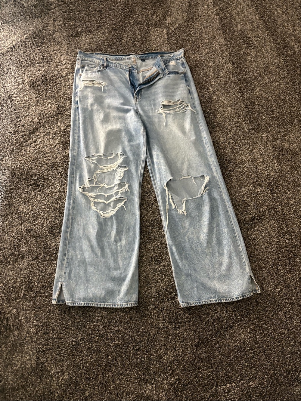 American Eagle Outfitters Light Blue Distressed Wide-Leg Jeans
